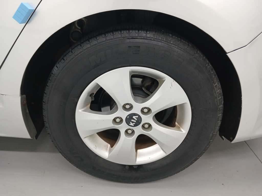 KIA K5 2014 Plateado - Importación desde Corea - HF Imports Iquique - Foto 16