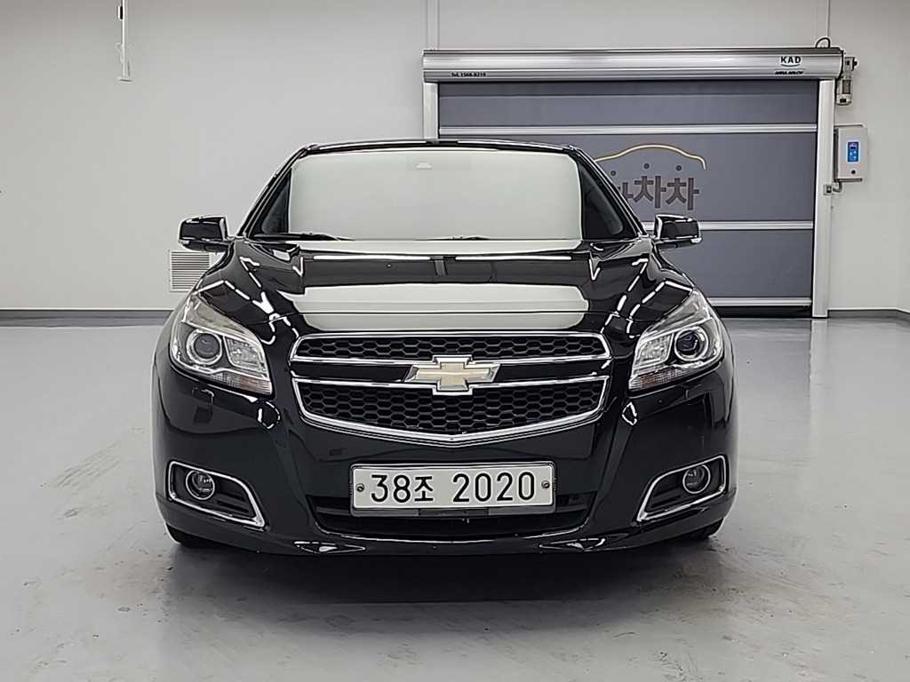 Chevrolet Malibu - Vista 2