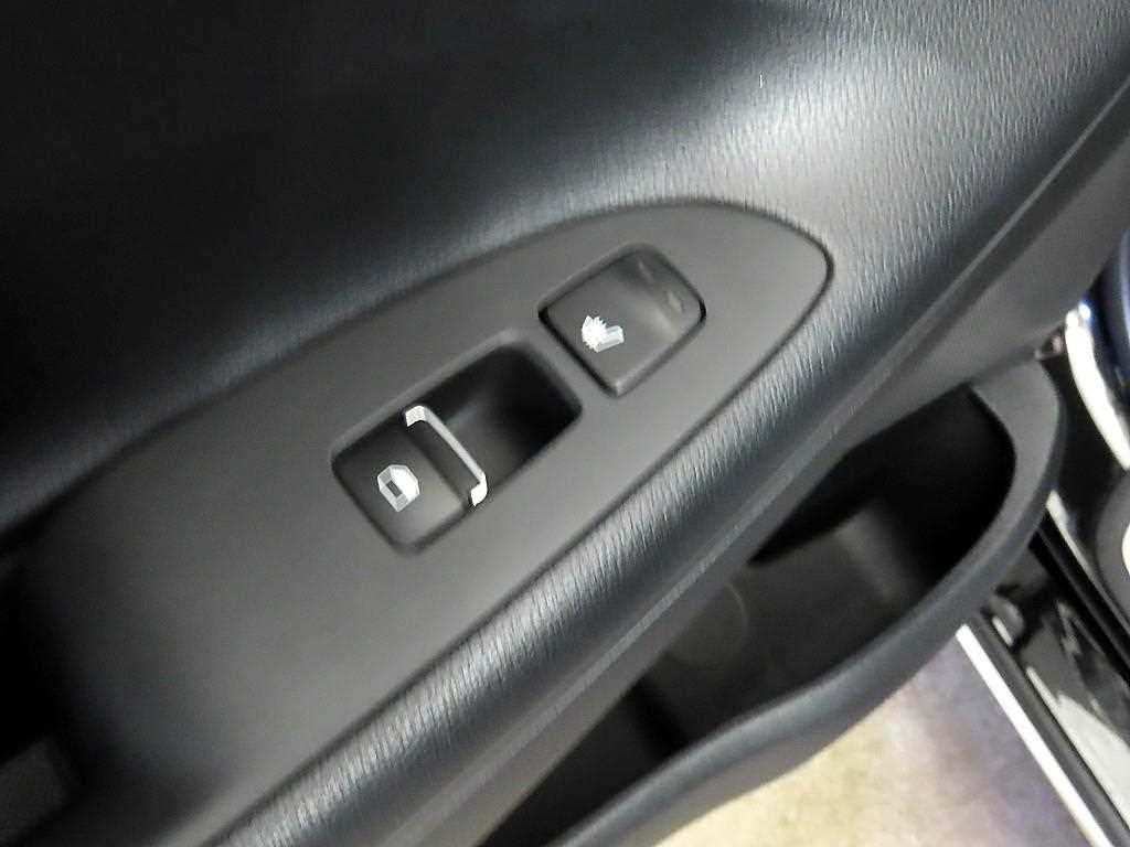 HYUNDAI Grandeur 2018 Negro - Importación desde Corea - HF Imports Iquique - Foto 17