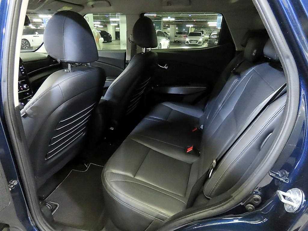 Ssangyong Tivoli - Vista 7