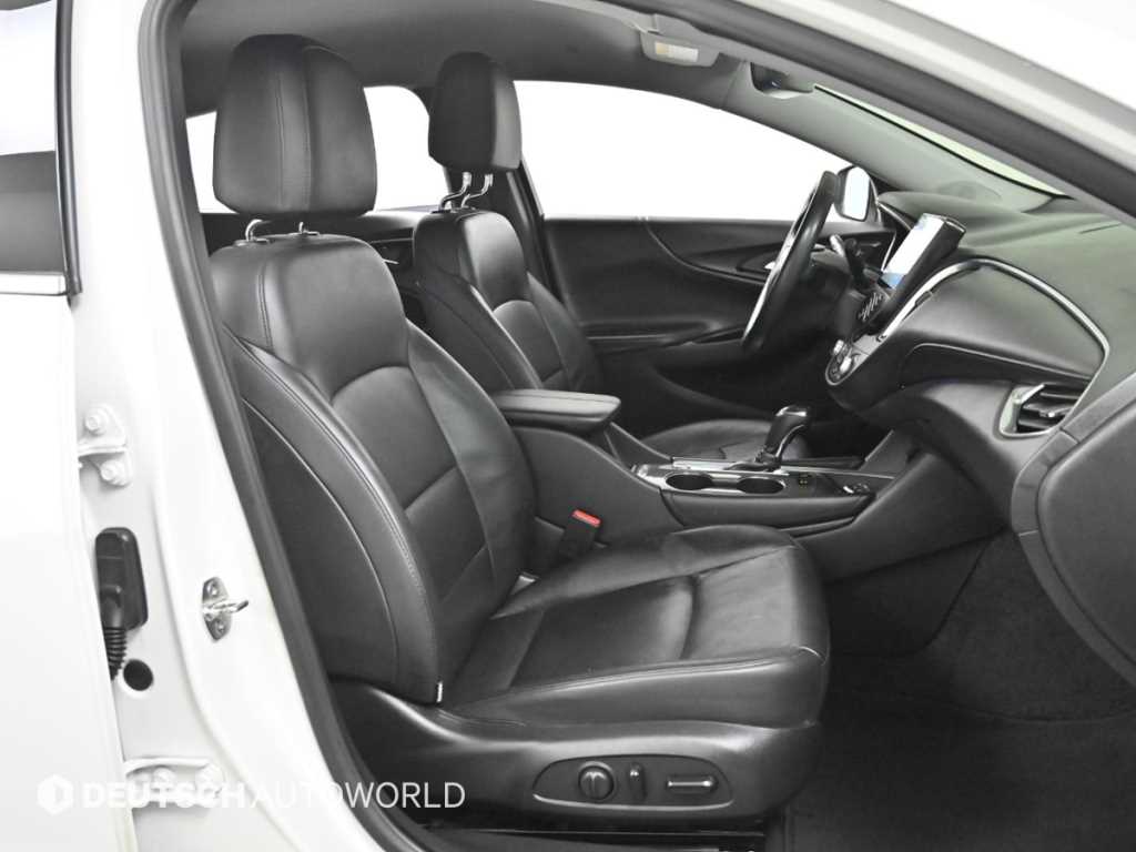 Chevrolet Malibu - Vista 10