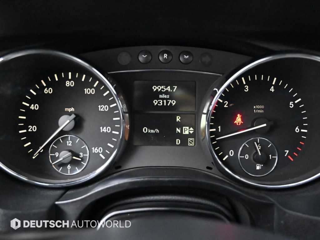 Mercedes Benz R Class - Vista 8