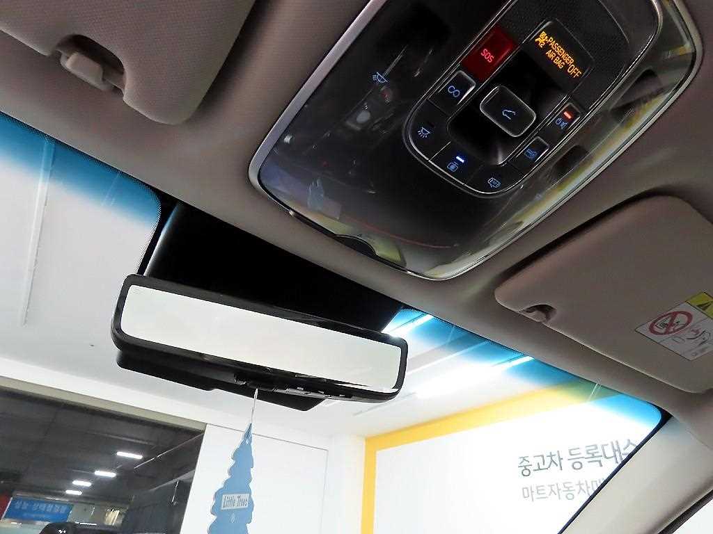 Genesis GV70 2025 Rojo - Importación desde Corea - HF Imports Iquique - Foto 16