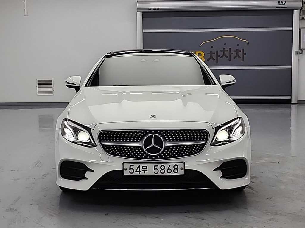 Mercedes Benz E class - Vista 2