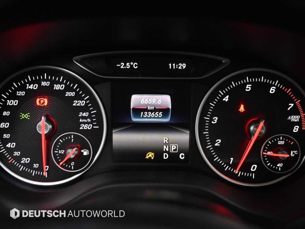 Mercedes Benz A Class - Vista 8