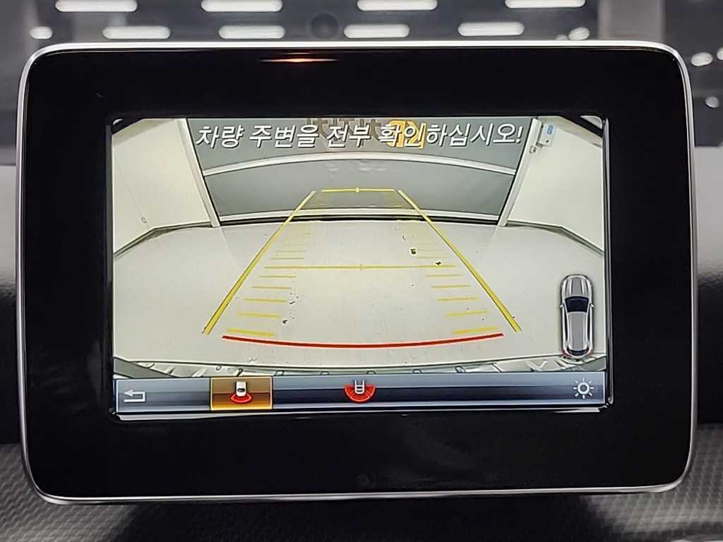 Mercedes Benz GLA Class 2019 Gris - Importación desde Corea - HF Imports Iquique - Foto 14