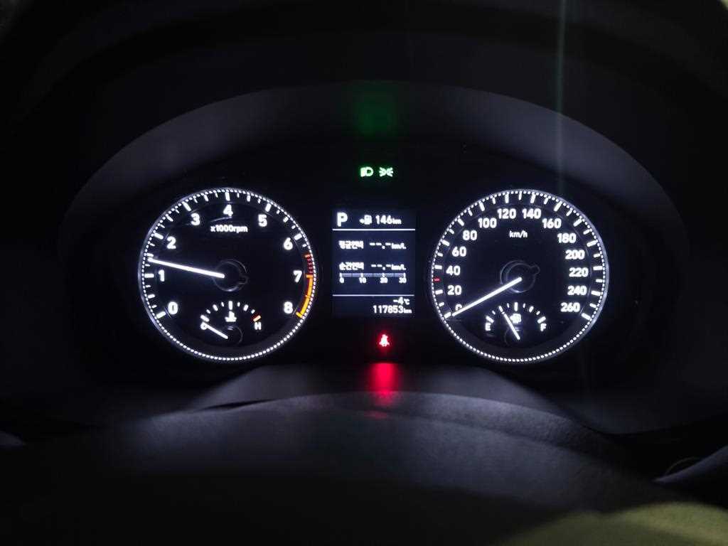 HYUNDAI Grandeur - Vista 6