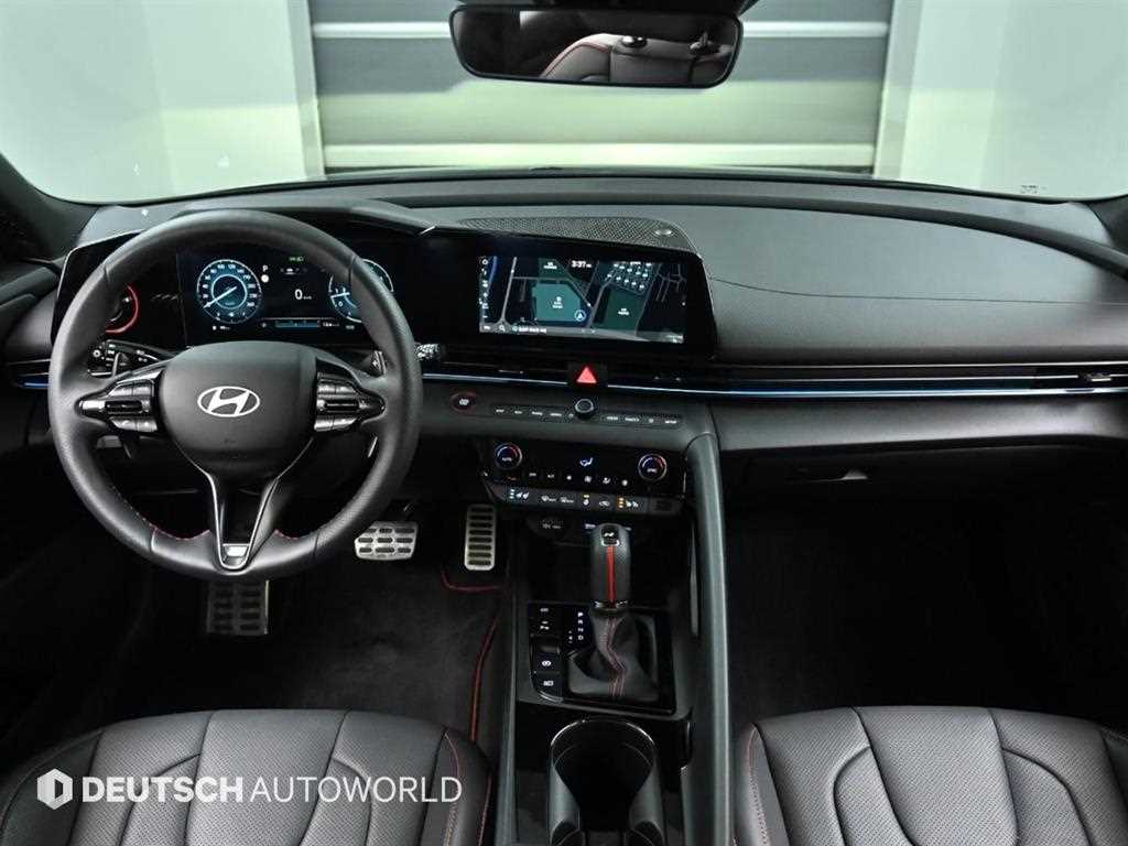 HYUNDAI Avante - Vista 7