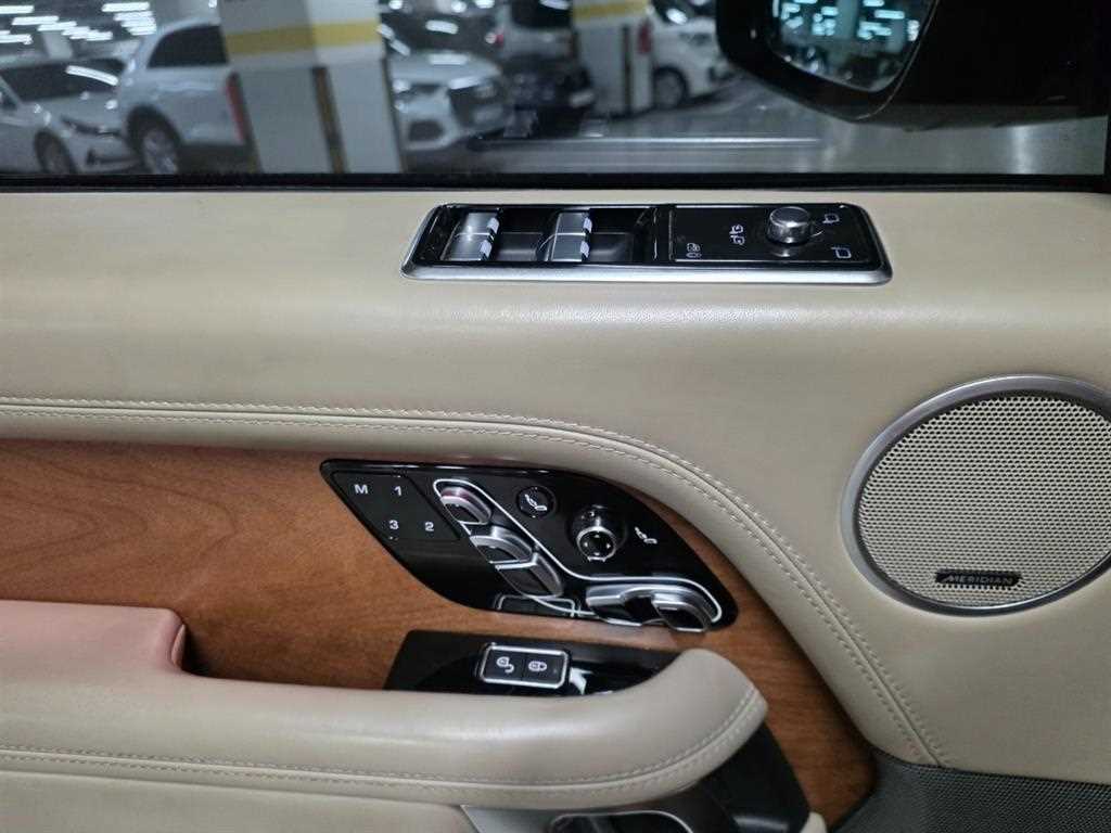 Land Rover Range Rover 2018 Negro - Importación desde Corea - HF Imports Iquique - Foto 15