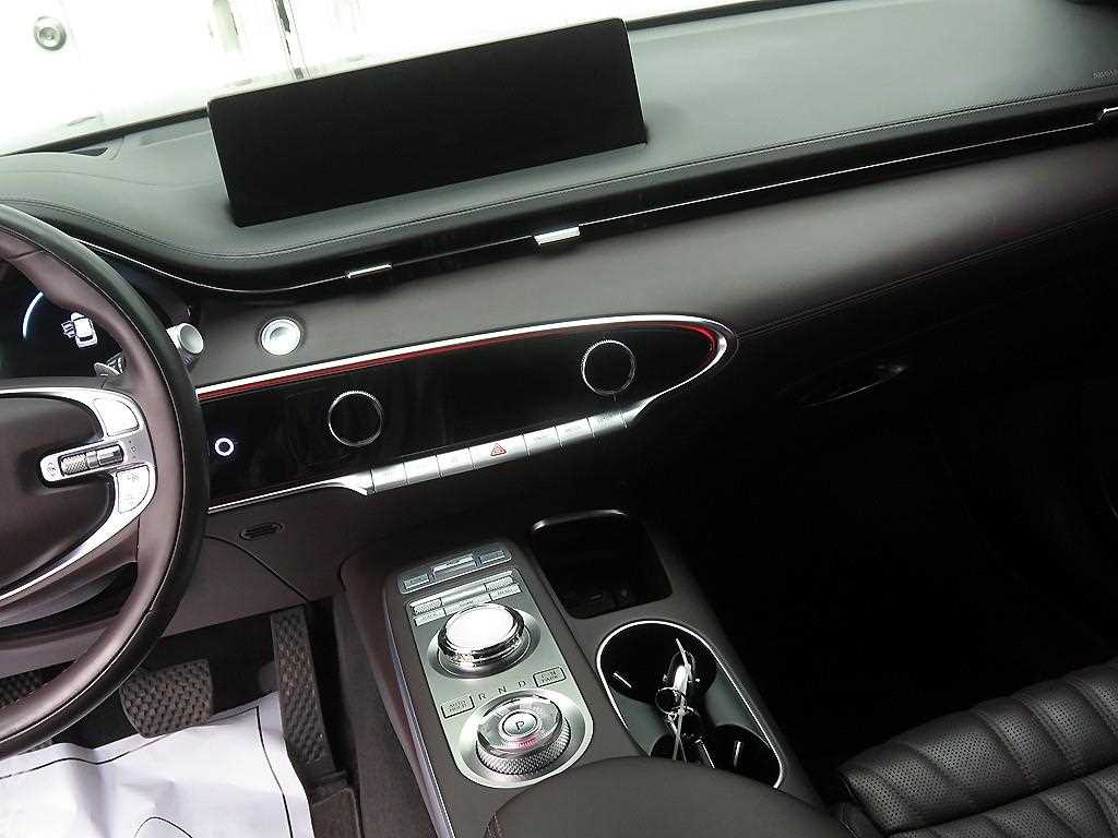 Genesis GV70 - Vista 12