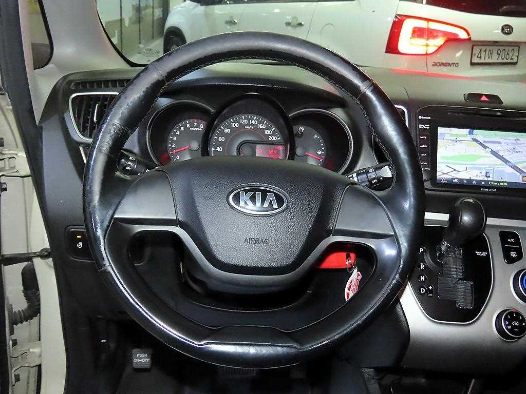 KIA Ray - Vista 9