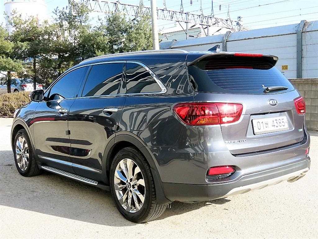 KIA Sorento - Vista 3