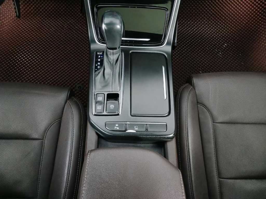 HYUNDAI Grandeur 2019 Blanco - Importación desde Corea - HF Imports Iquique - Foto 15