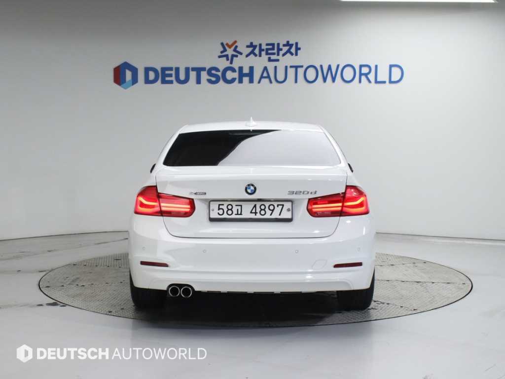 BMW 3 series - Vista 4