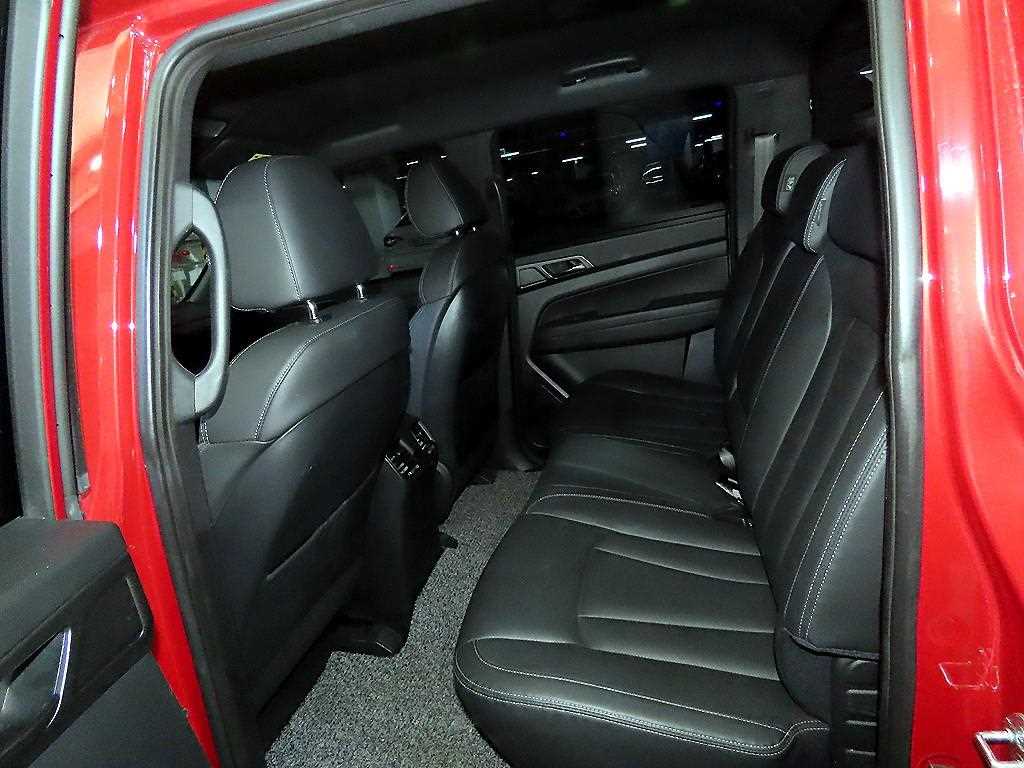 Ssangyong Rexton - Vista 7