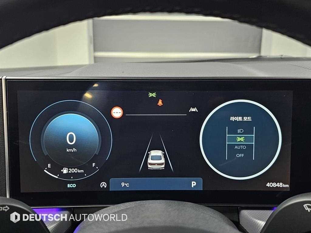 HYUNDAI Sonata - Vista 8