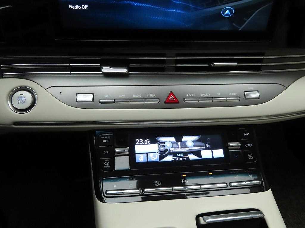 HYUNDAI Grandeur - Vista 9