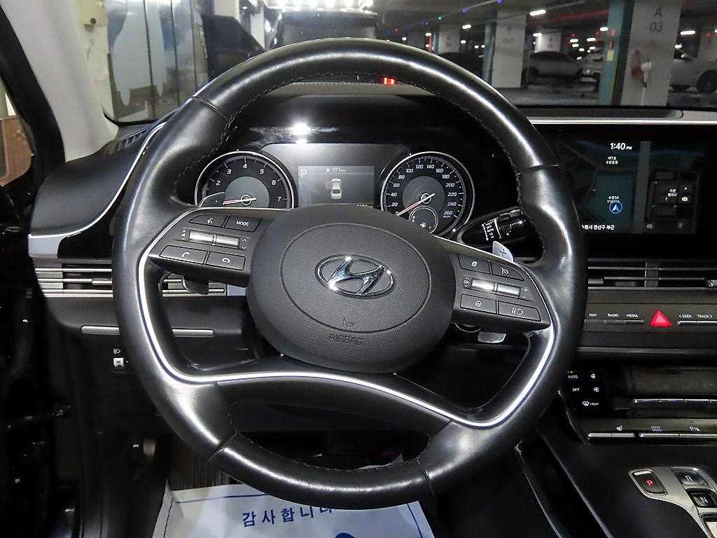 HYUNDAI Grandeur - Vista 8