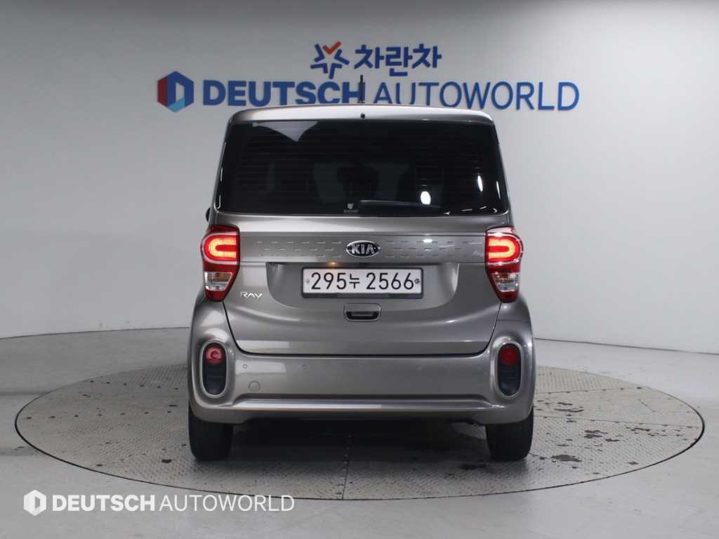 KIA Ray - Vista 4