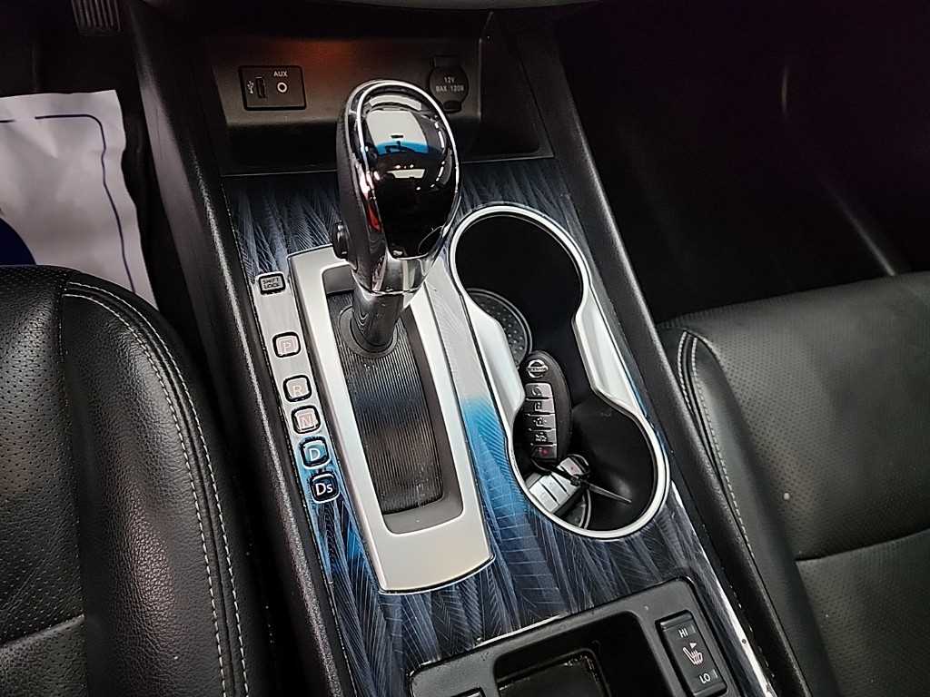 Nissan Altima - Vista 8