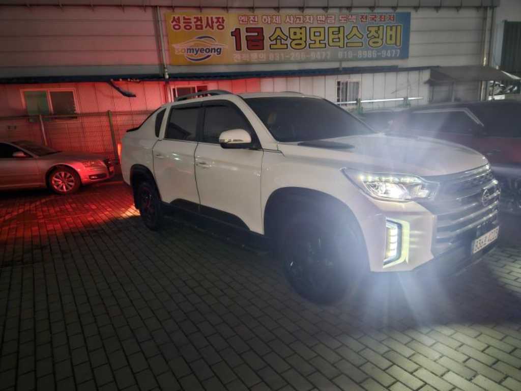 Ssangyong Rexton - Vista 3