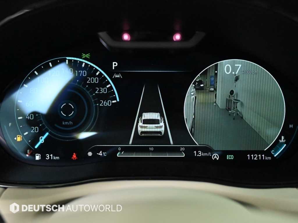 Genesis GV70 - Vista 8