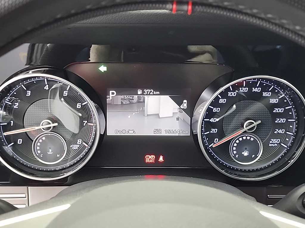 HYUNDAI Grandeur - Vista 6