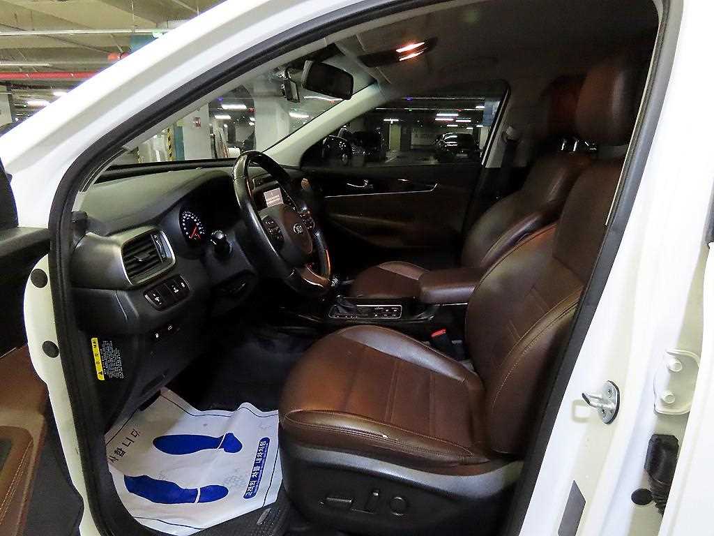 KIA Sorento - Vista 6