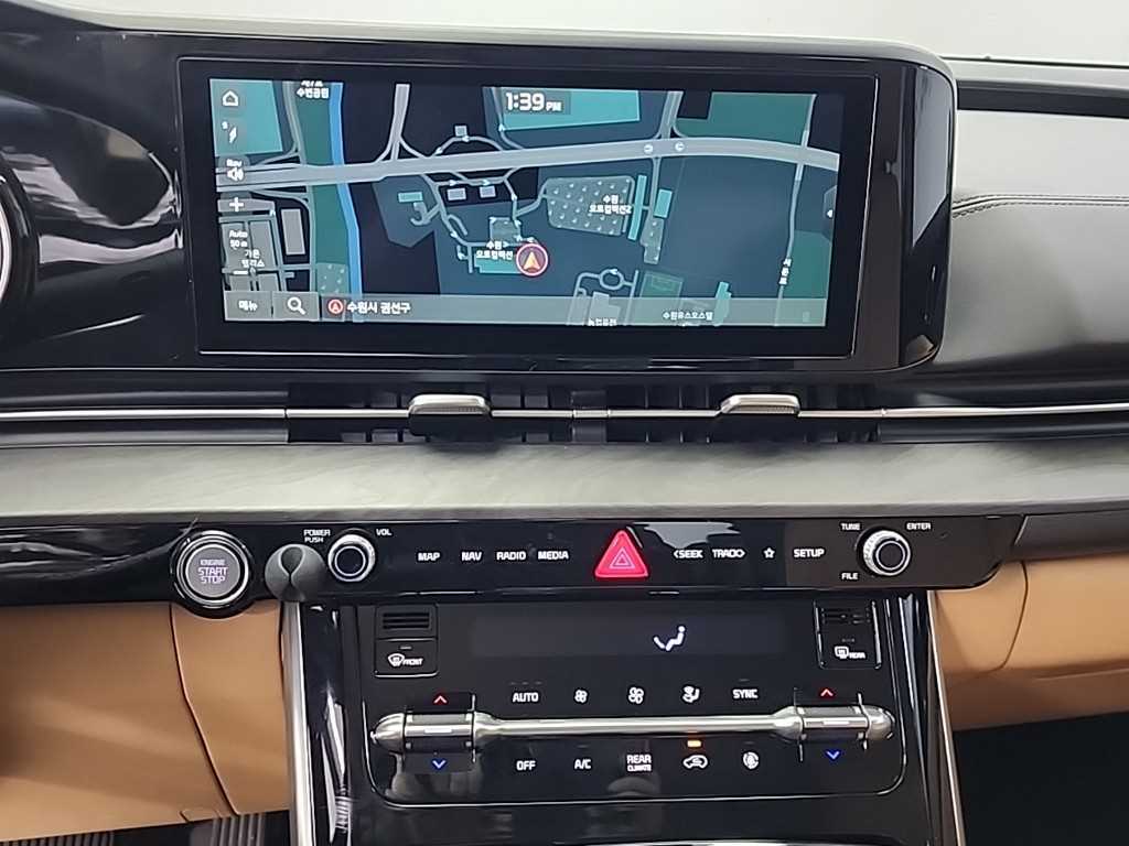 KIA Carnival - Vista 10