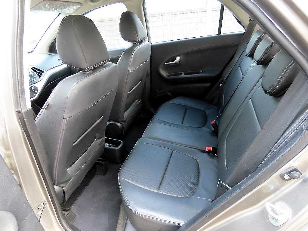 KIA Morning - Vista 6