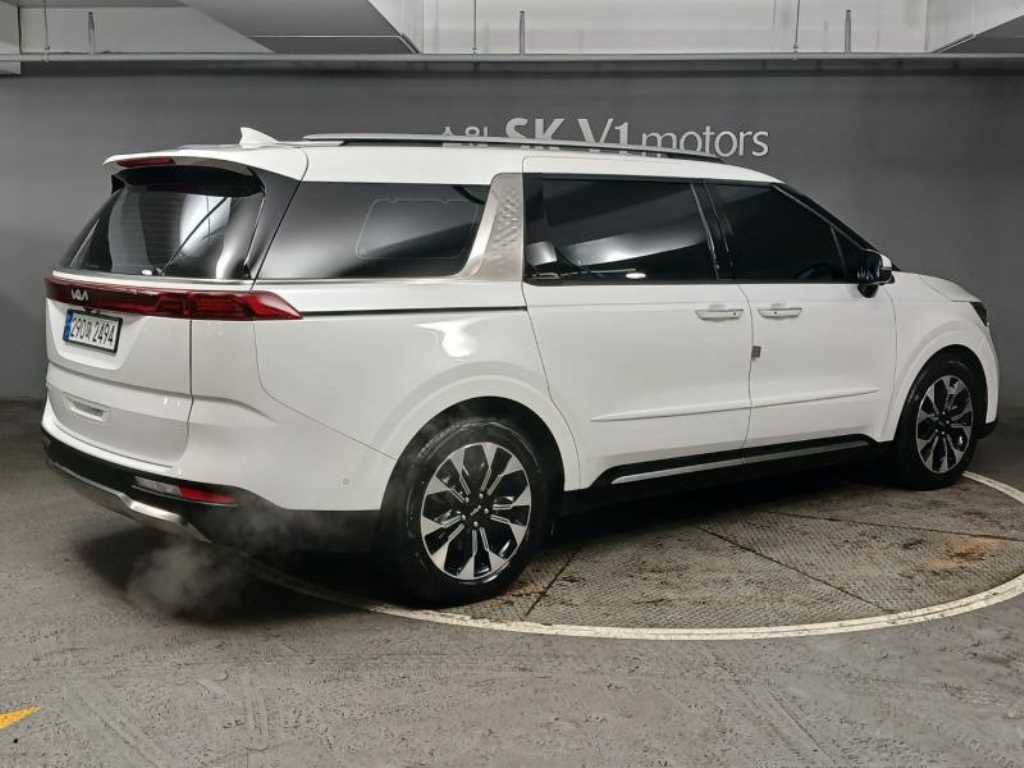 KIA Carnival - Vista 4