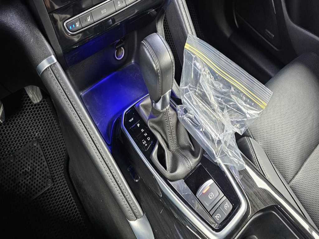 SAMSUNG QM6 - Vista 9