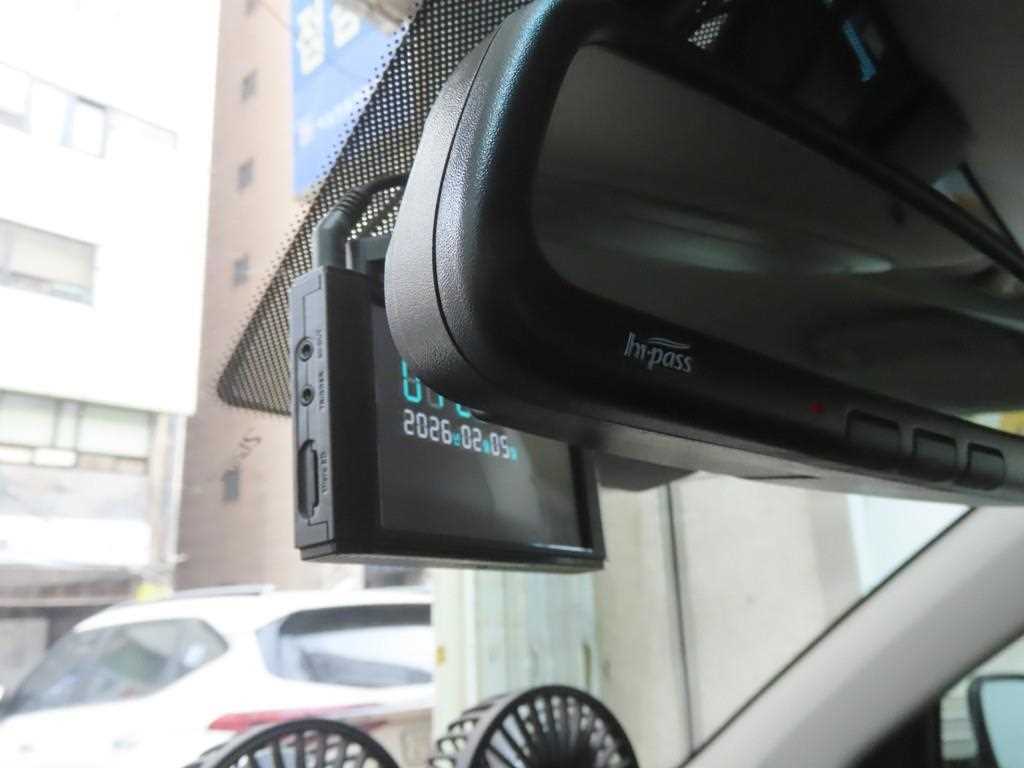 Ssangyong Korando - Vista 11