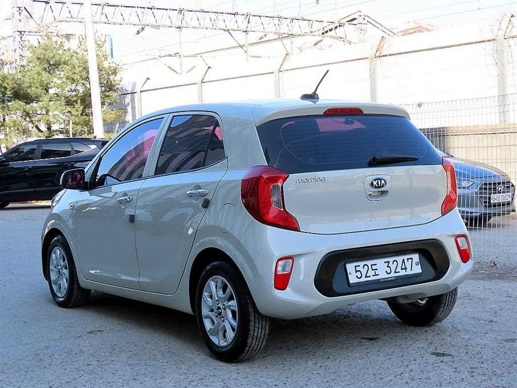 KIA Morning - Vista 3