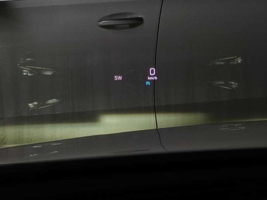 Mercedes Benz E class - Vista 10