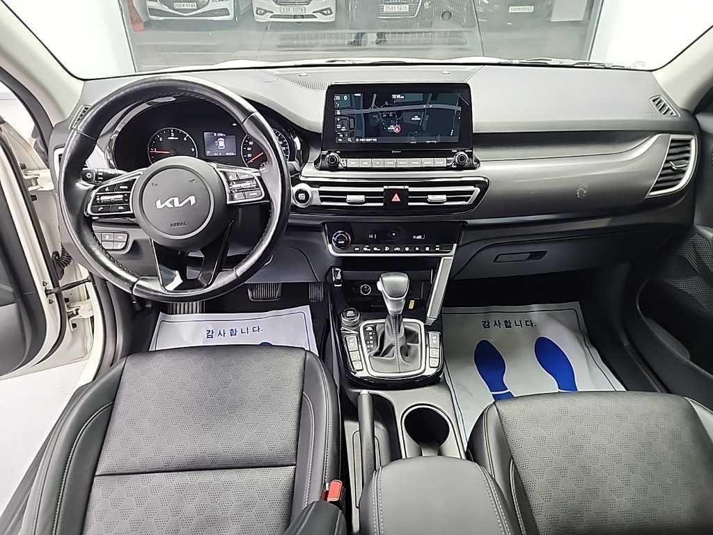 KIA Seltos - Vista 7