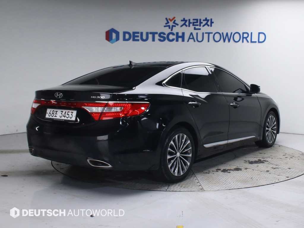 HYUNDAI Grandeur - Vista 4