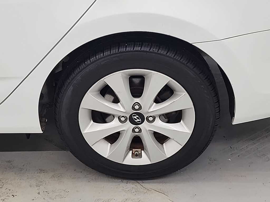 HYUNDAI Accent 2016 - Importación desde Corea - HF Imports Iquique - Foto 20