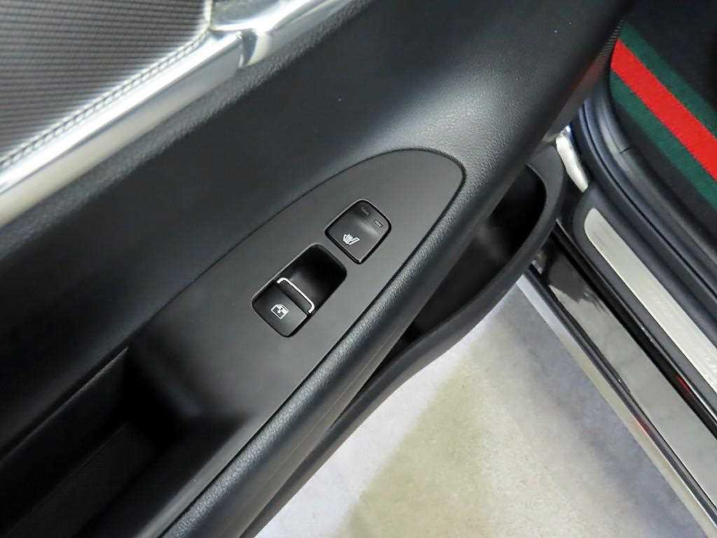 HYUNDAI Grandeur 2020 Negro - Importación desde Corea - HF Imports Iquique - Foto 16