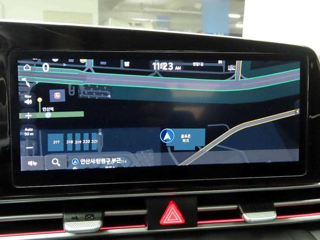 HYUNDAI Avante - Vista 8