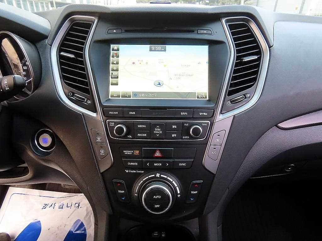 HYUNDAI Santa Fe 2016 Blanco - Importación desde Corea - HF Imports Iquique - Foto 13