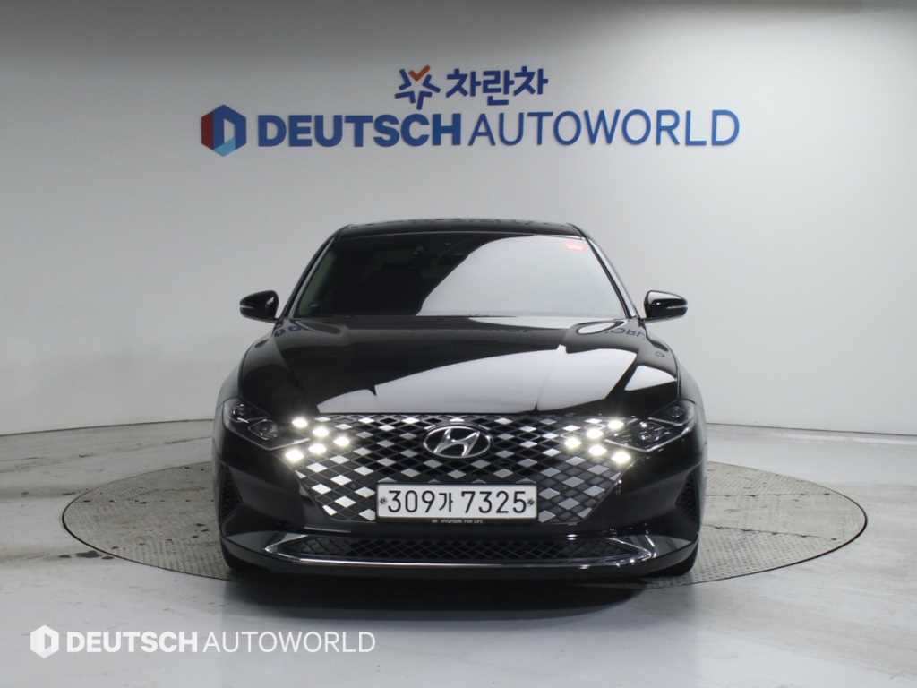 HYUNDAI Grandeur - Vista 3