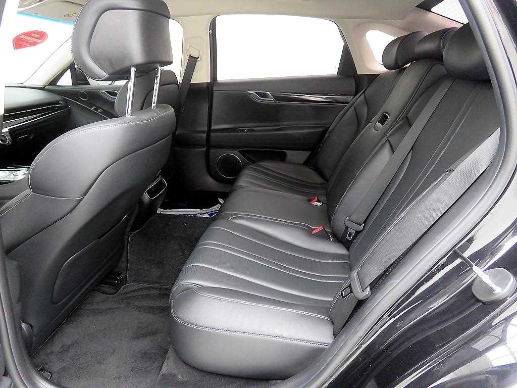 Genesis G80 - Vista 8