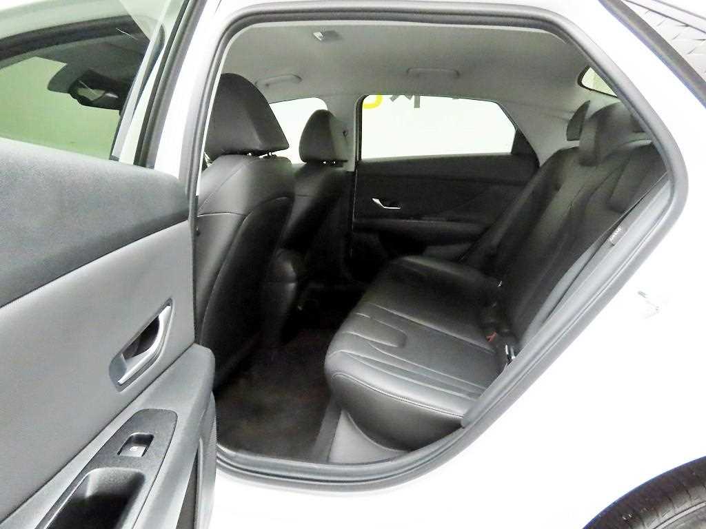 HYUNDAI Avante 2024 Blanco - Importación desde Corea - HF Imports Iquique - Foto 14