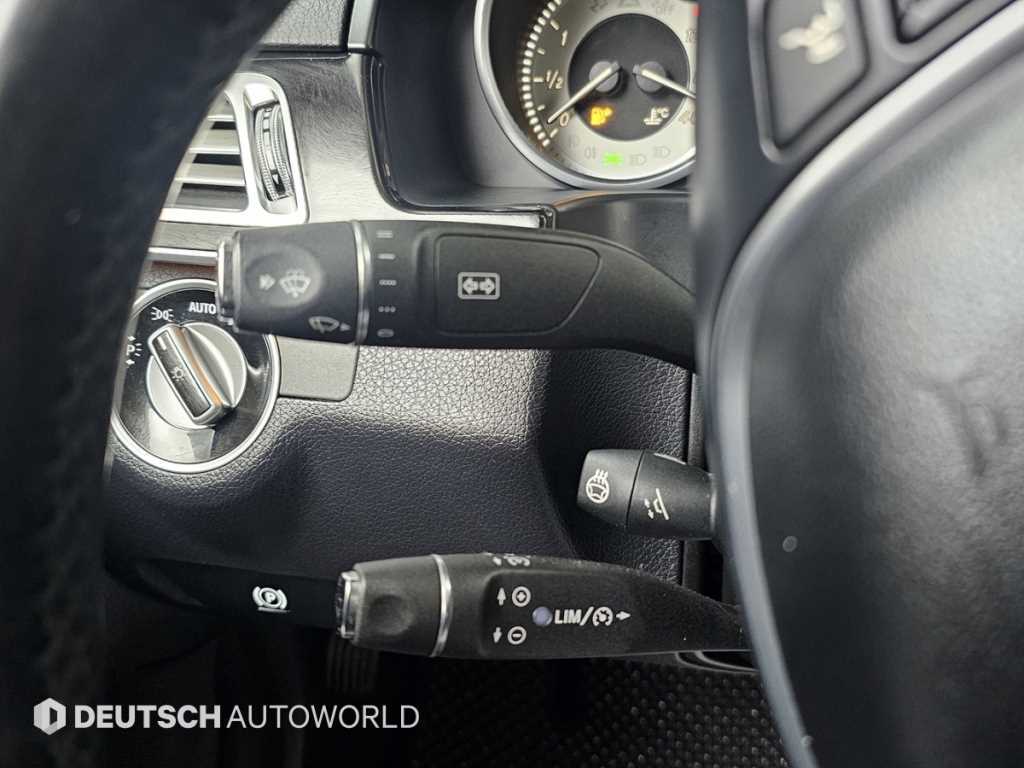 Mercedes Benz E class 2014 Blanco - Importación desde Corea - HF Imports Iquique - Foto 18