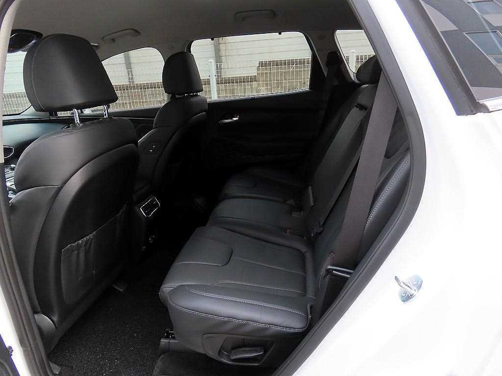 HYUNDAI Santa Fe - Vista 6