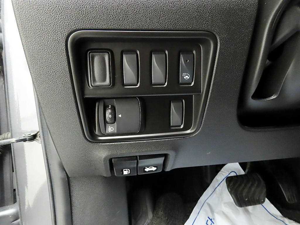 SAMSUNG QM6 - Vista 12