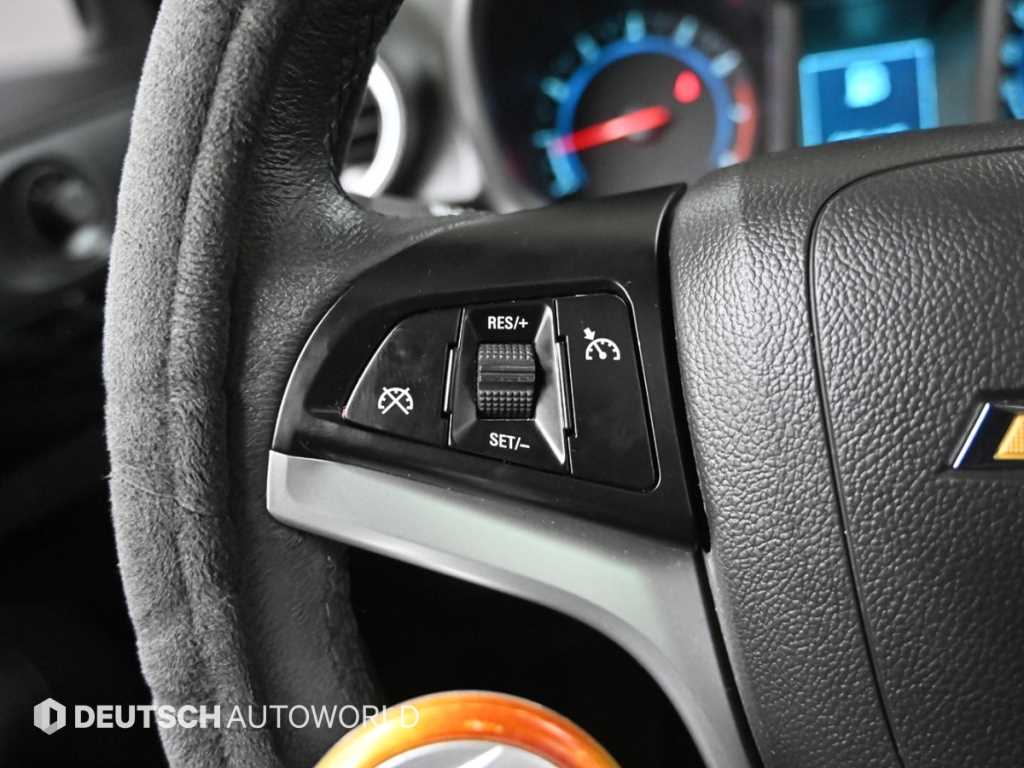 Chevrolet Orlando 2016 Negro - Importación desde Corea - HF Imports Iquique - Foto 17