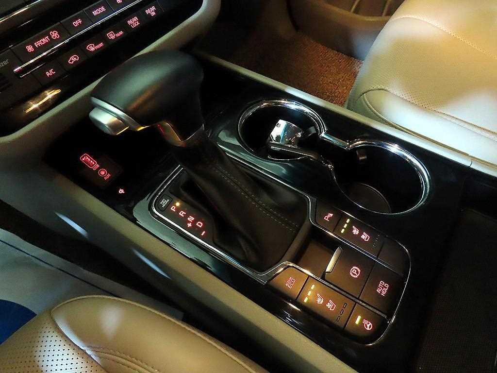 KIA Carnival 2019 Gris - Importación desde Corea - HF Imports Iquique - Foto 13