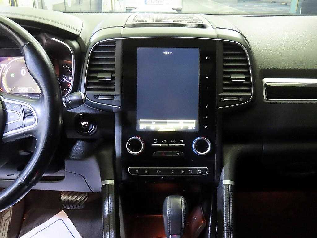 SAMSUNG QM6 - Vista 11